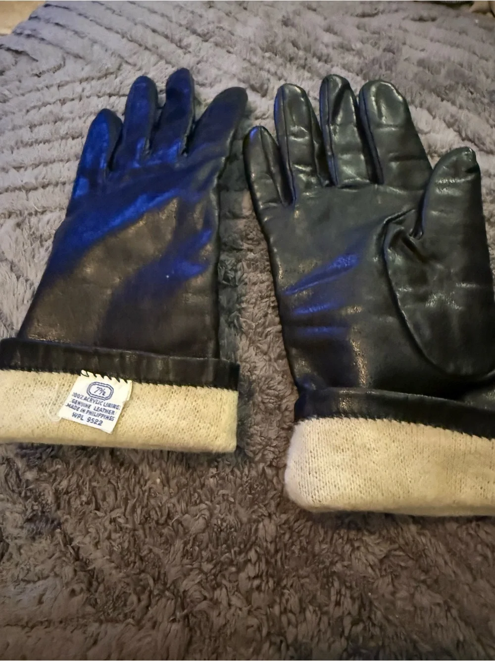 Classic Black Leather Women's Gloves